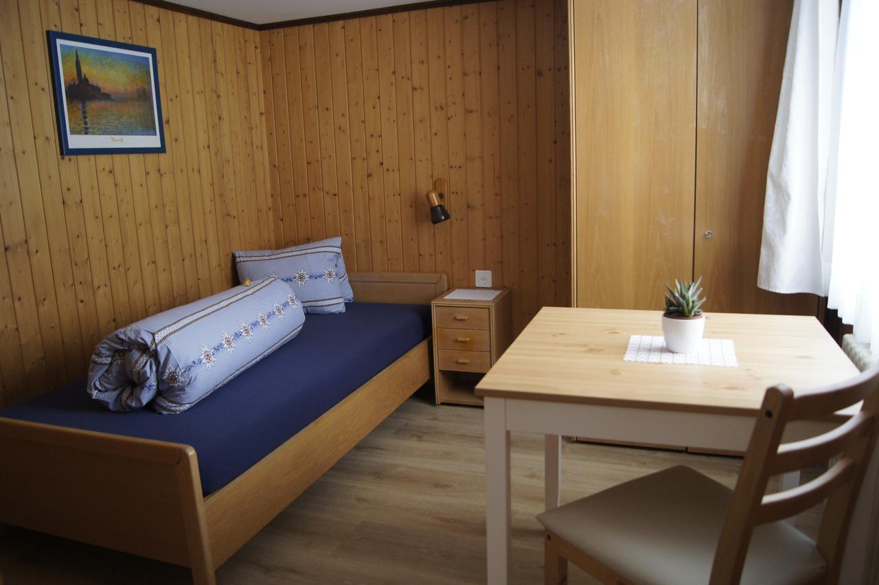 Hotel Alpenblick Muotathal Buitenkant foto
